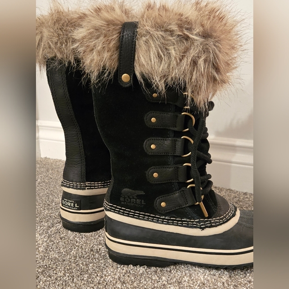 SOREL Joan Of Ark Waterproof Winter Boots, size 5 - Picture 10 of 11